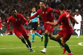 姆巴佩巅峰对决，C罗与80激战TL分钟，高光表现胜负难料！